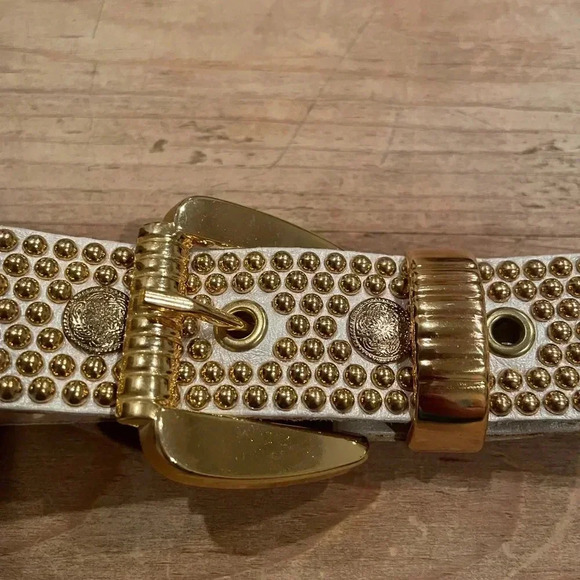 Vintage Sand Castle USA Leather Gold coin/Western/Nautical/Old Money/Y2k belt - Picture 1 of 9
